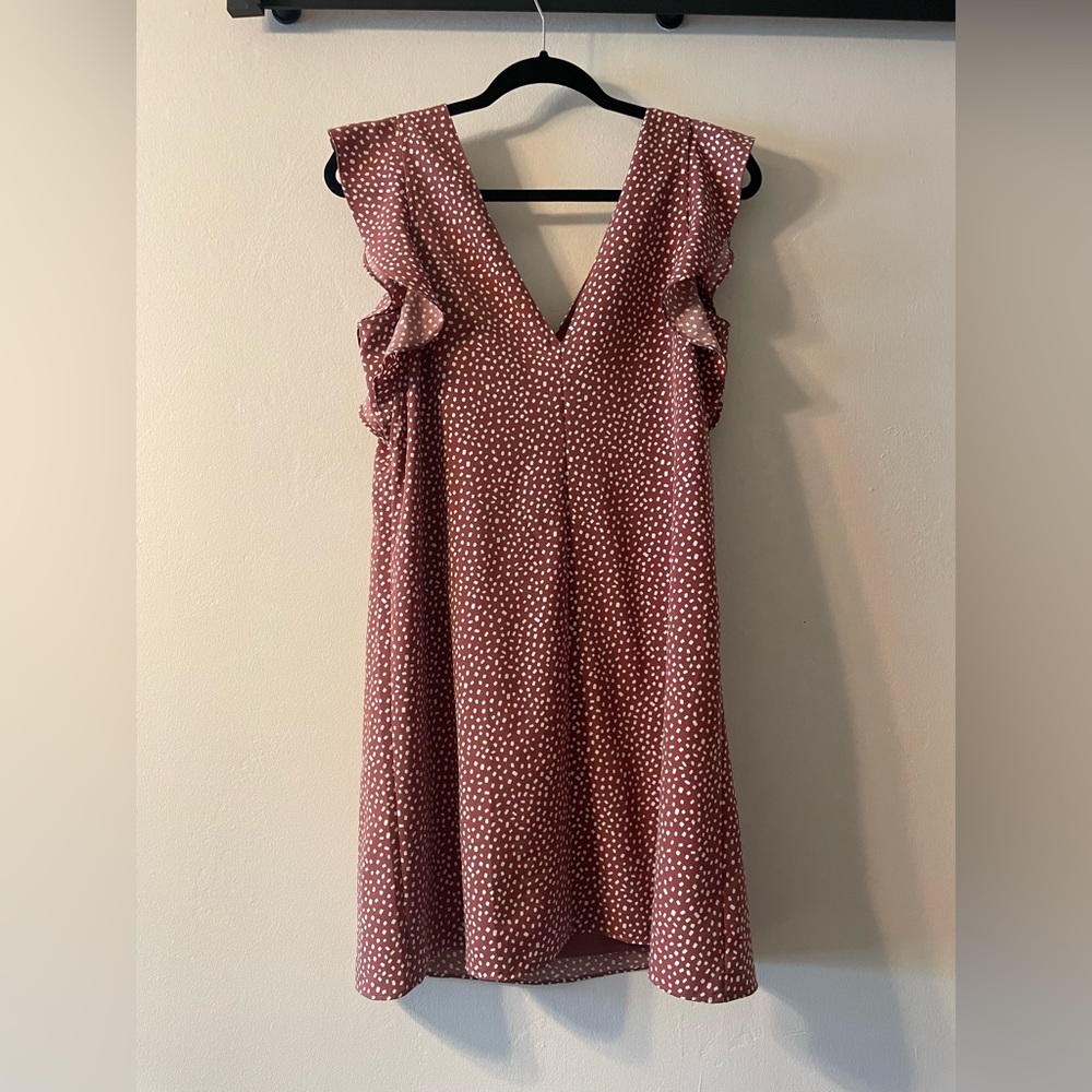 Cute V neck Express dress
